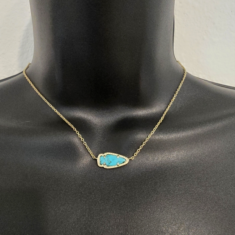 *Rare* Kendra Scott Skylie Necklace Turquoise Gold